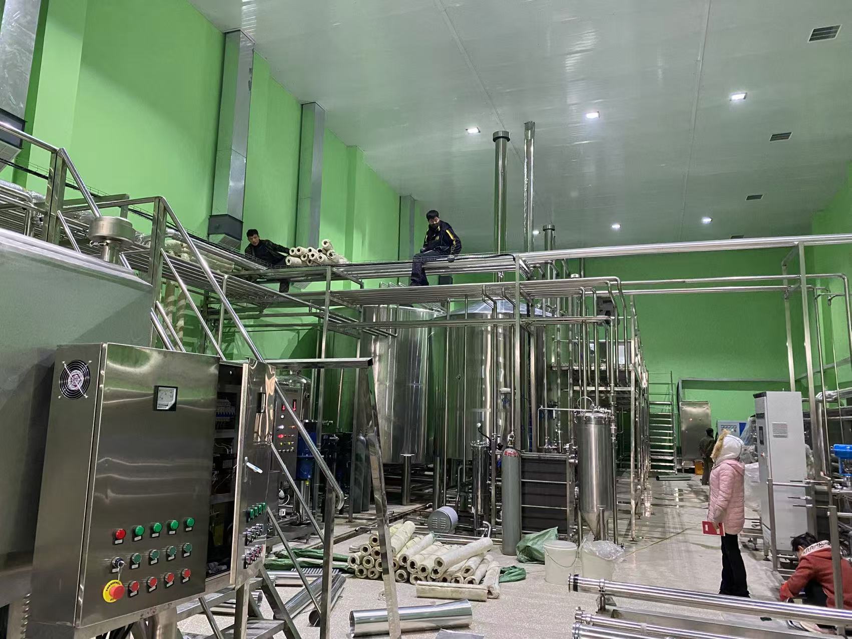 佛子山镇精酿啤酒设备厂—精酿啤酒设备制造：传承工艺与创新科技的交融